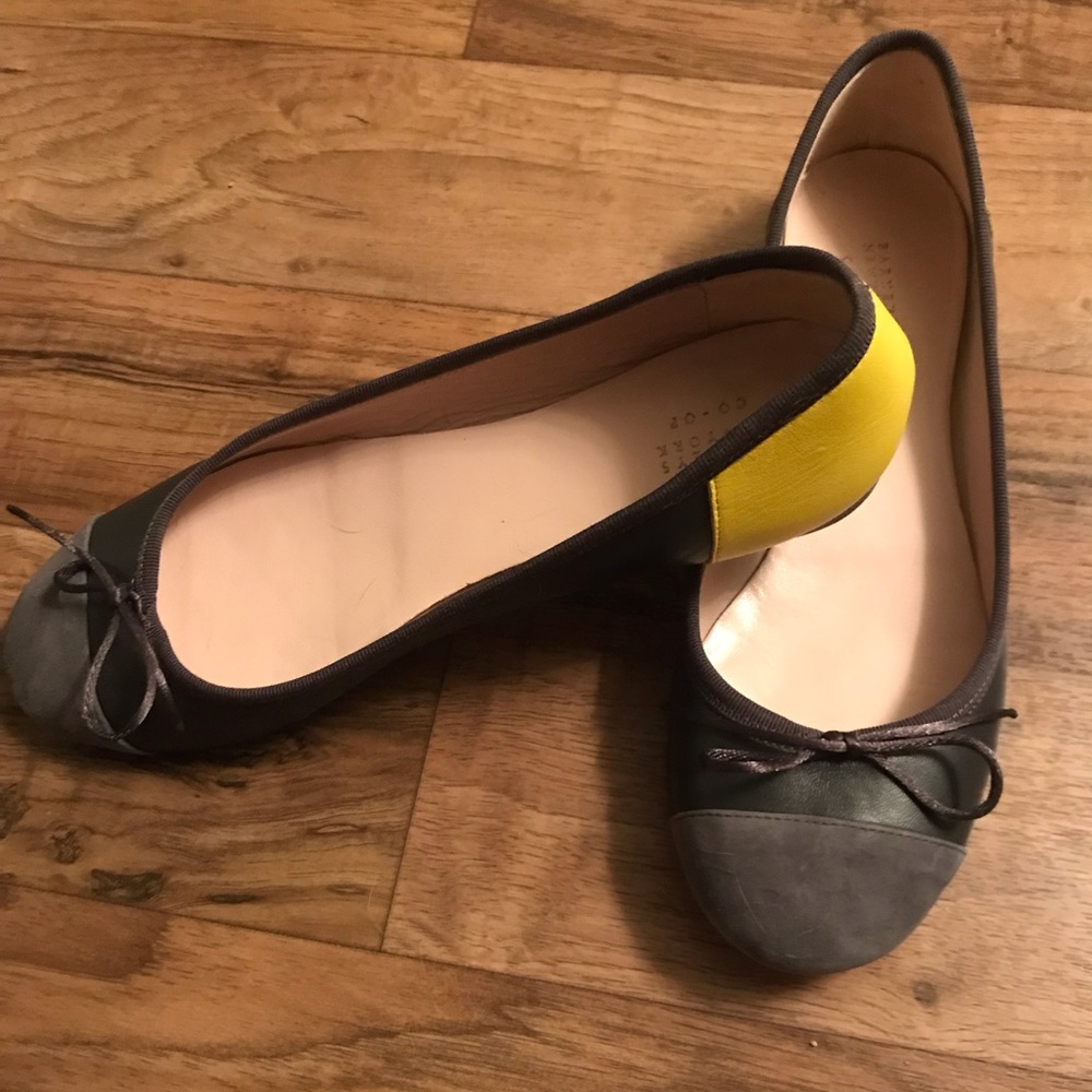 NEW!!! Barney’s Color Blocked Leather Flats